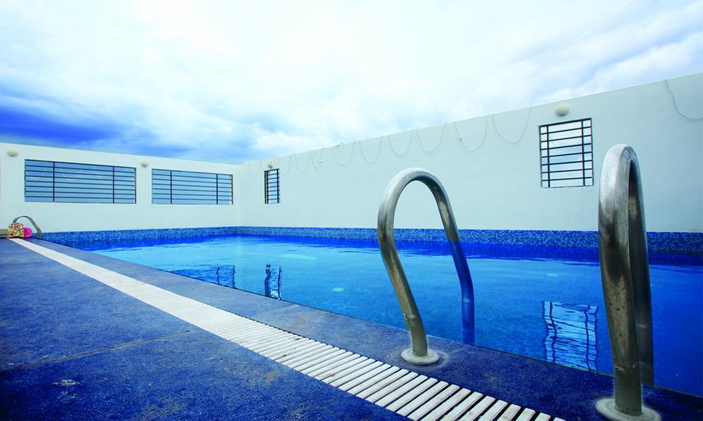 Hotel Sterling V Grand Madurai Exterior foto