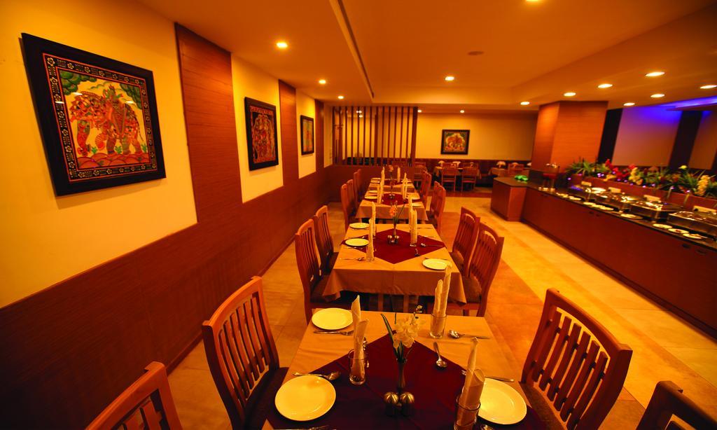 Hotel Sterling V Grand Madurai Exterior foto