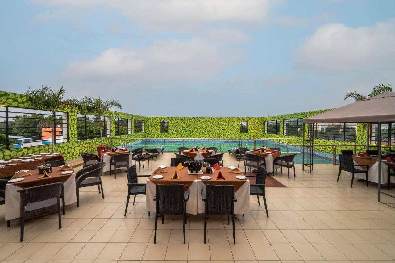 Hotel Sterling V Grand Madurai Exterior foto