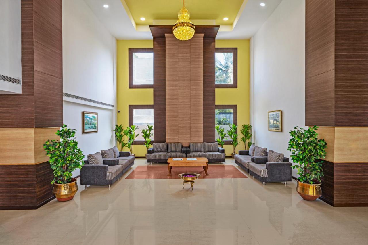 Hotel Sterling V Grand Madurai Exterior foto