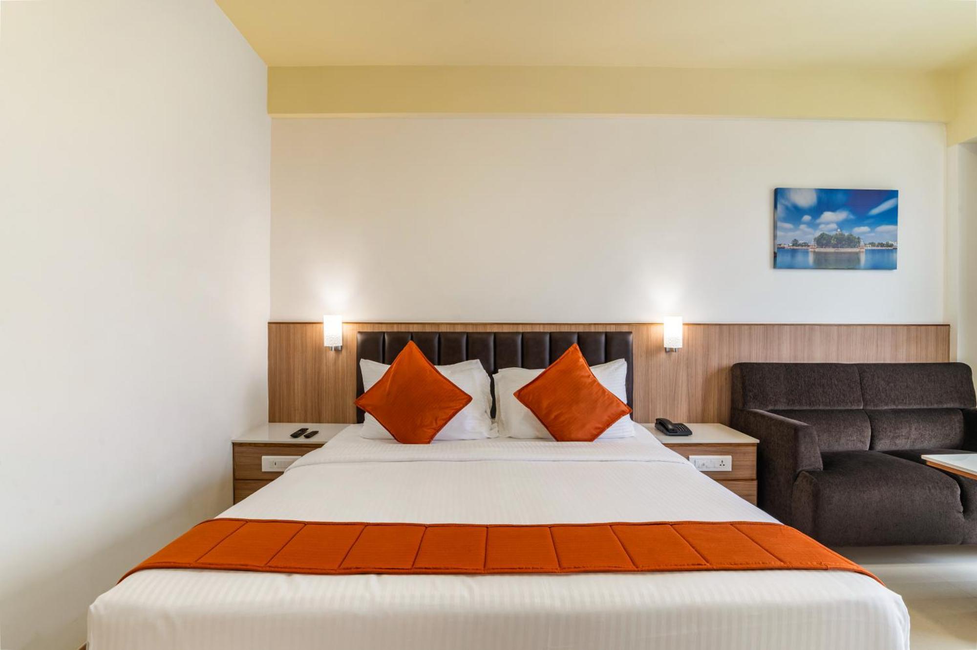 Hotel Sterling V Grand Madurai Exterior foto