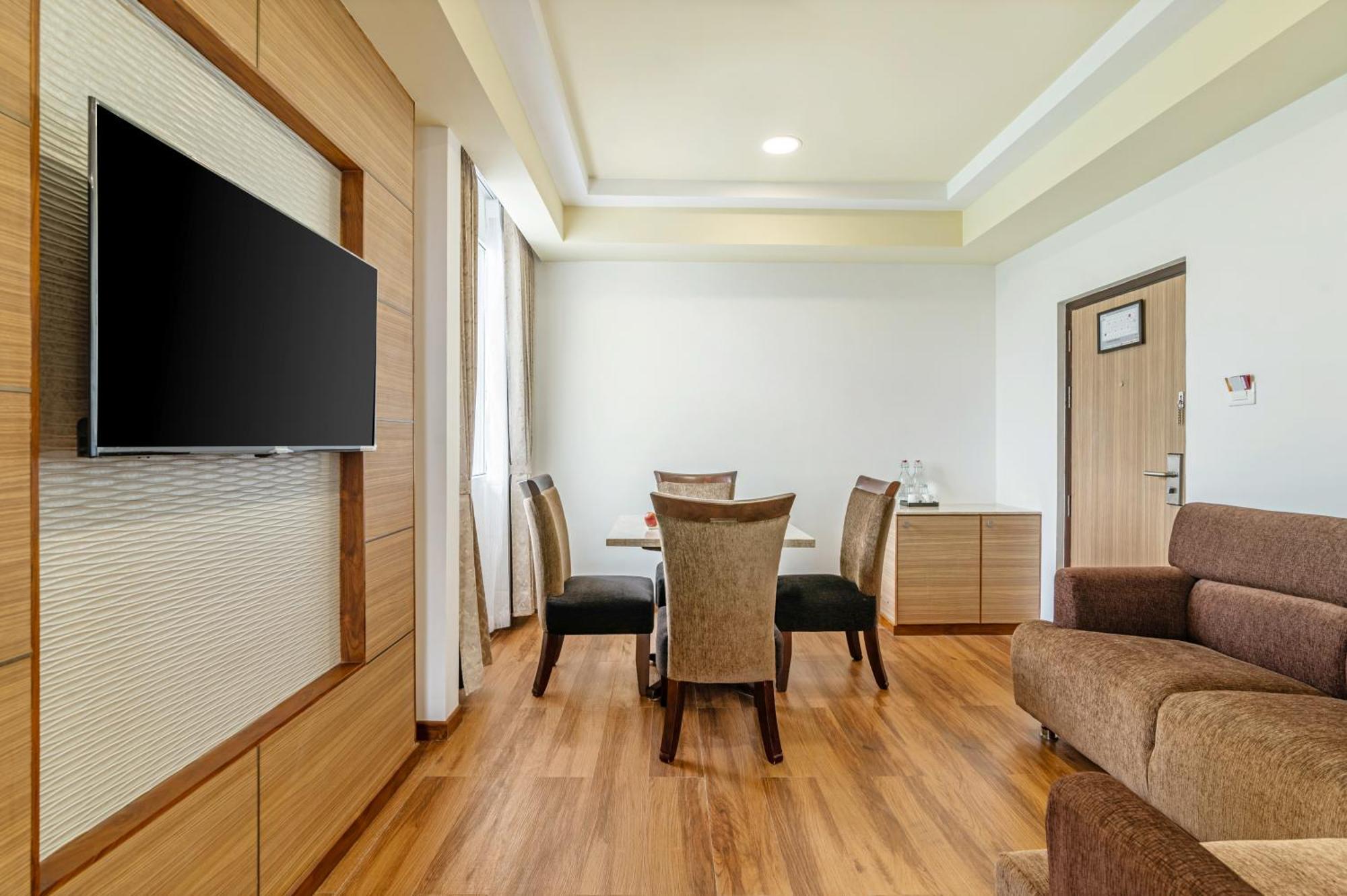 Hotel Sterling V Grand Madurai Exterior foto