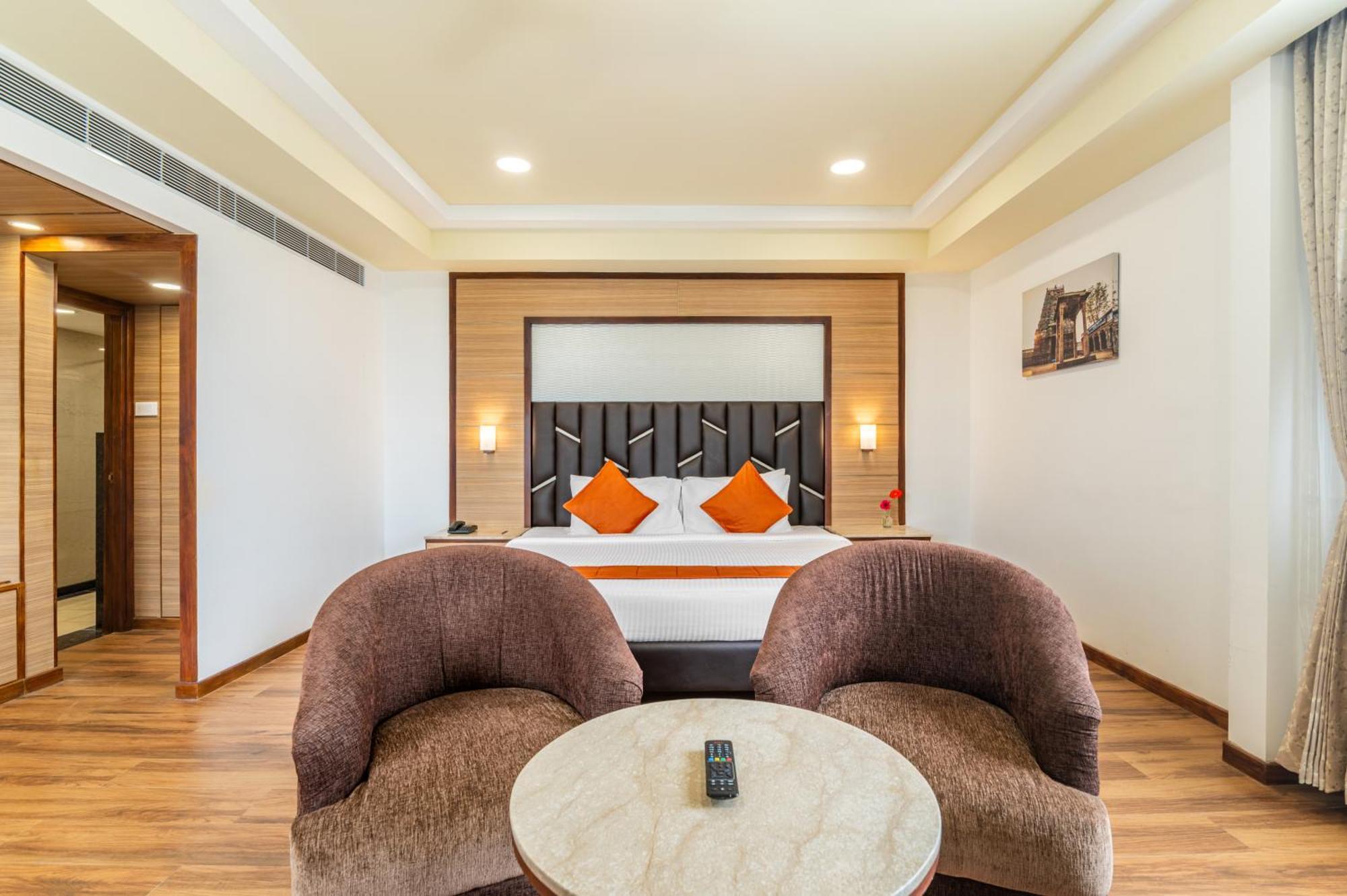Hotel Sterling V Grand Madurai Exterior foto
